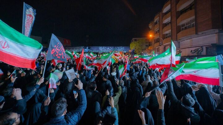 مداحان تهرانی امشب در کدام میدان‌ها حضور دارند؟