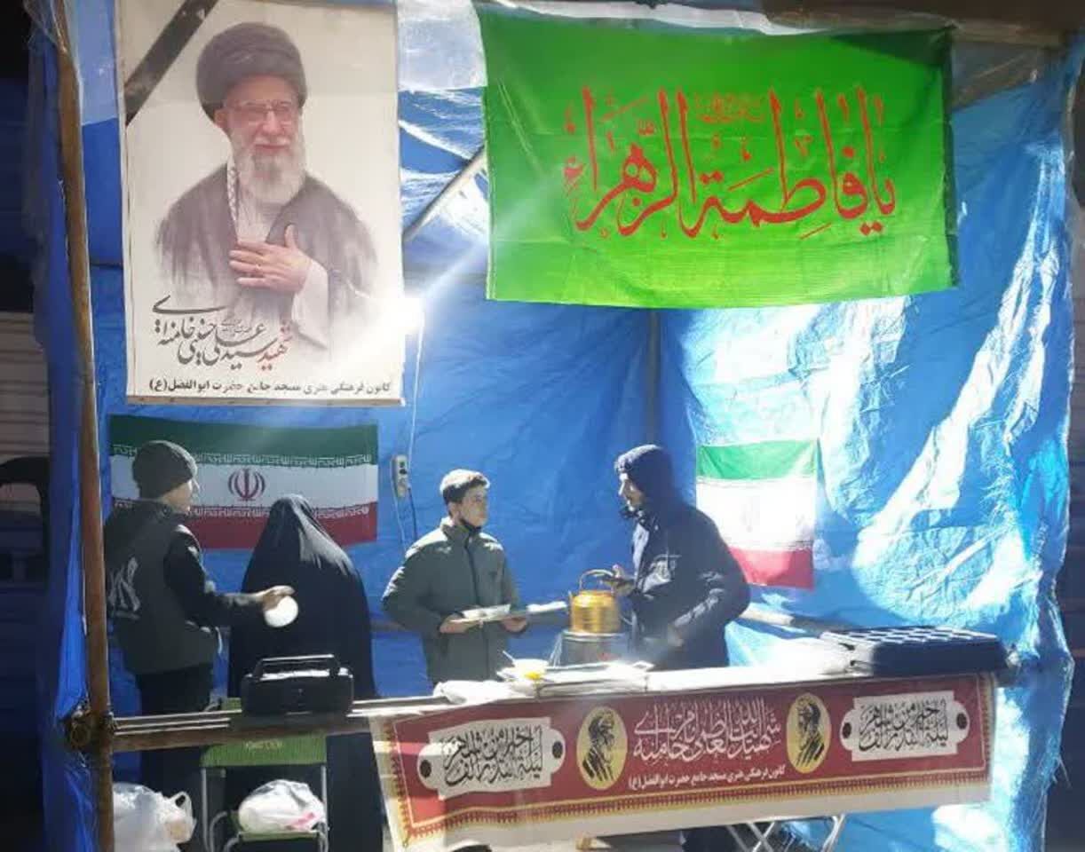 مردم باغستان غربی با محوریت مسجدجامع حضرت ابوالفضل(ع) در میدان هستند