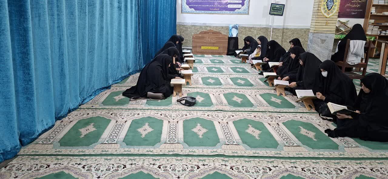 کانونهای فرهنگی هنری شهرستان فرخشهر یاد شهدای جنگ رمضان را گرامی داشتند