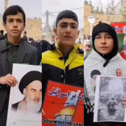 رجزخوانی دانش آموزان زیرکوه به زبان انگلیسی