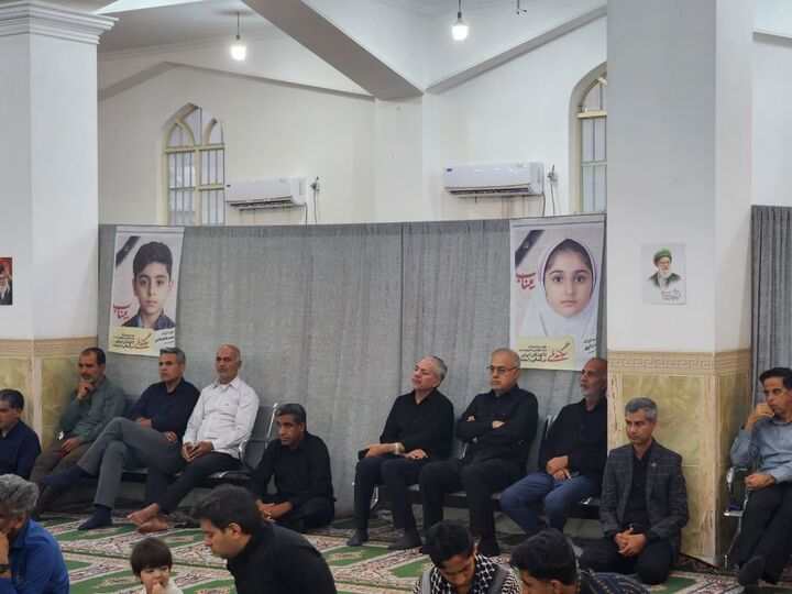 دولت با تمام قوا پای کار ملت است