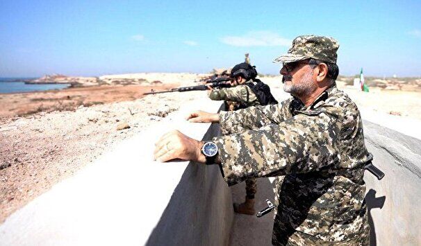 چند نفتکش حامل نفت ایران کیلومترها دورتر رفع توقیف شدند