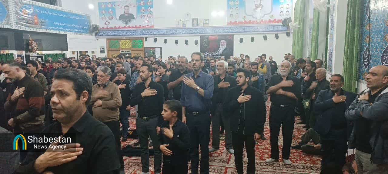 وقتی مسجد امام رضا (ع) بیرجند به قرارگاه فرهنگی محله تبدیل می‌شود