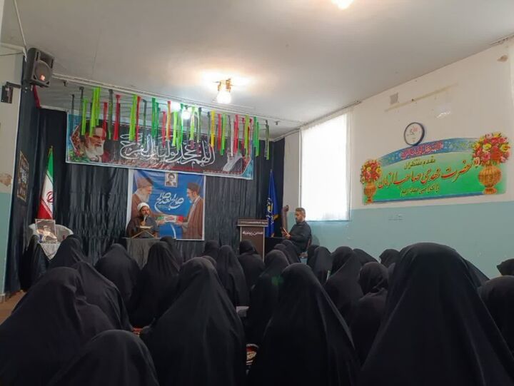«عهد جان»،اوج بیعت بانوان طلبه با رهبر انقلاب در حوزه علمیه قصرشیرین