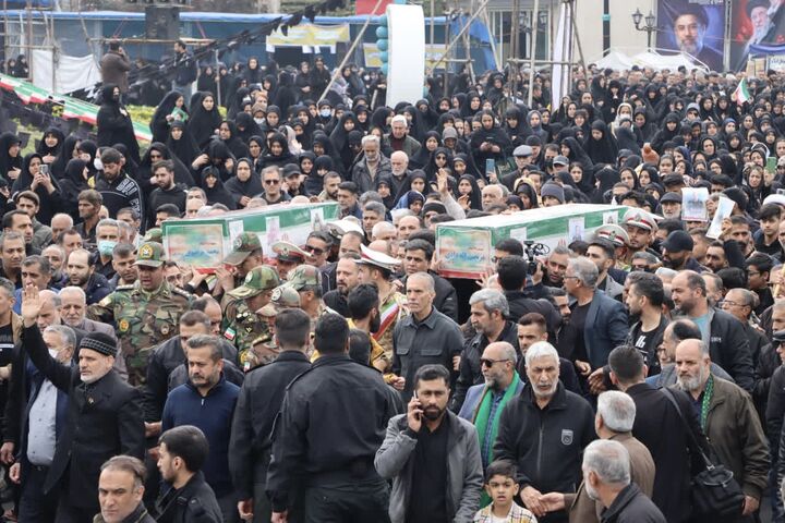وداع پرشور مردم گرگان با سربازان ولایت؛ شهدای رمضان تشییع شدند