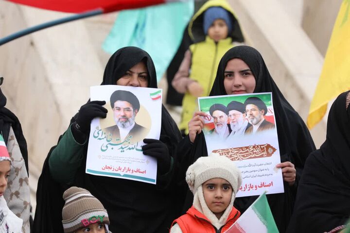 بیعت کانون‌های مساجد زنجان با رهبر انقلاب آیت الله سید مجتبی خامنه ای 