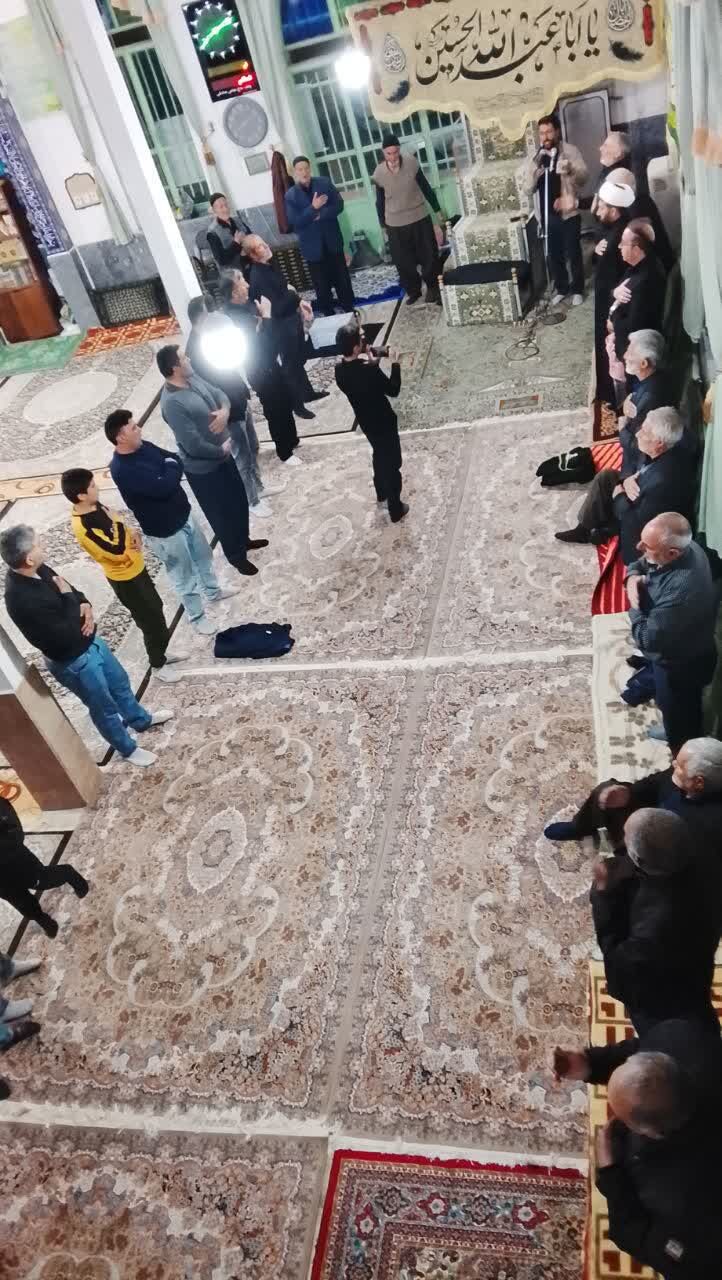برگزاری مراسم عزاداری رهبر شهید در کانون فرهنگی هنری صاحب‌الزمان(عج) روستای قجور