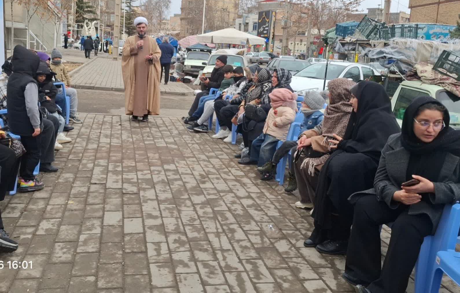 از ختم قرآن تا افطاری ۱۵۰ نفره هر شب در خوی