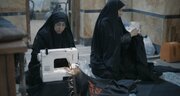 دوخت ۸ هزار پرچم در مرکز خراسان‌جنوبی