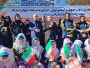 استقبال از تیم ملی فوتبال بانوان جمهوری اسلامی در مرز بازرگان