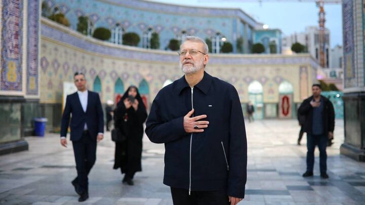 شهید لاریجانی در جوار امام رضا(ع) به خاک سپرده می‌شود