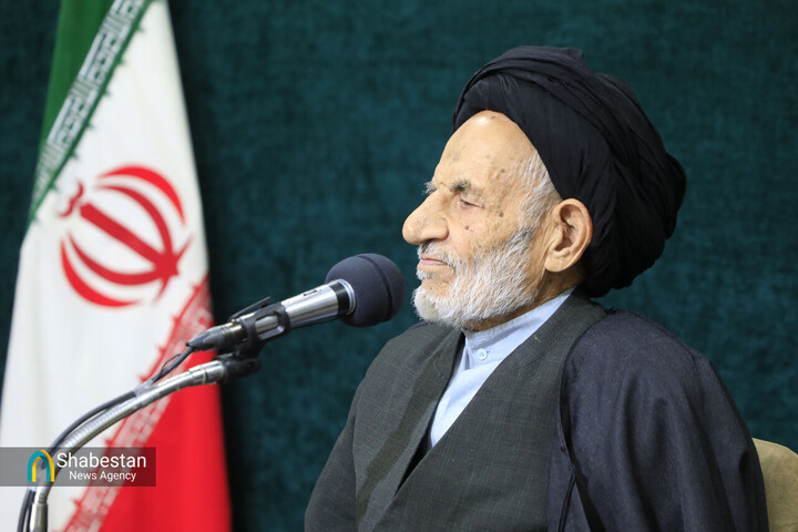 پایداری ملت ایران، محاسبات مستکبران را بر هم زده است