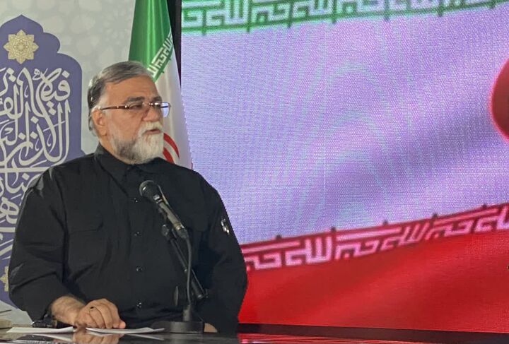 مراسم تحویل سال نو در میعادگاه های مردم در خیابان برگزار می‌شود