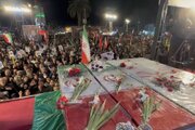 وداع گرگانی‌ها با شهدای ناوشکن دنا در نوزدهمین شب خونخواهی