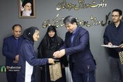 استقبال استاندار کرمان از سرمربی تیم ملی فوتبال بانوان و قدردانی از نقش برجسته وی در بازگشت تیم به کشور