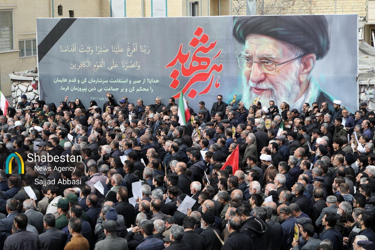 فرهنگ ایثار و شهادت؛ سرمایه‌ای ماندگار در هویت اجتماعی ایرانیان