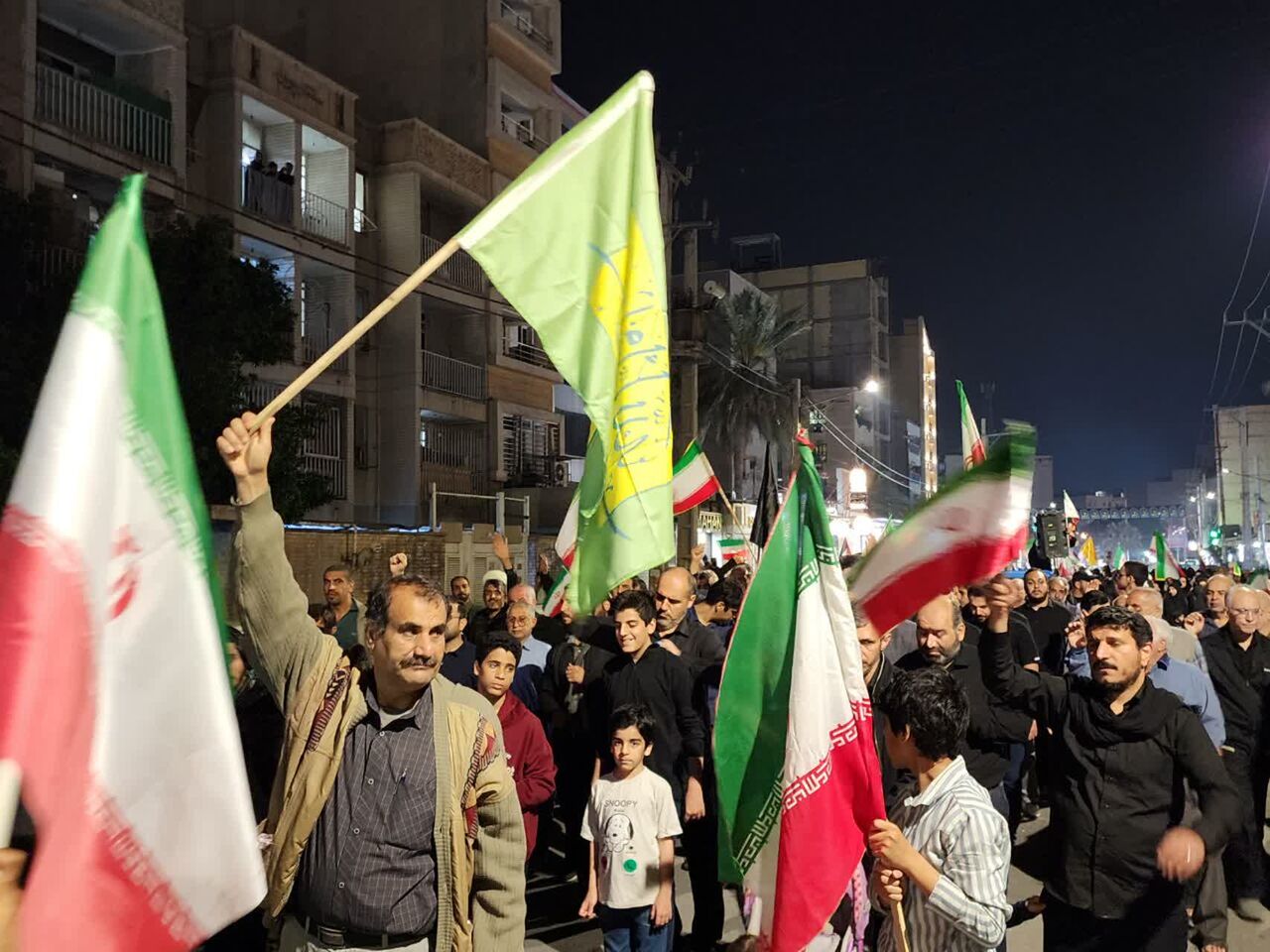 کانونهای مساجد خوزستان سنگر همبستگی و حمایتهای معنوی/از برپایی تجمعات مردمی تا راهاندازی کاروان خودرویی