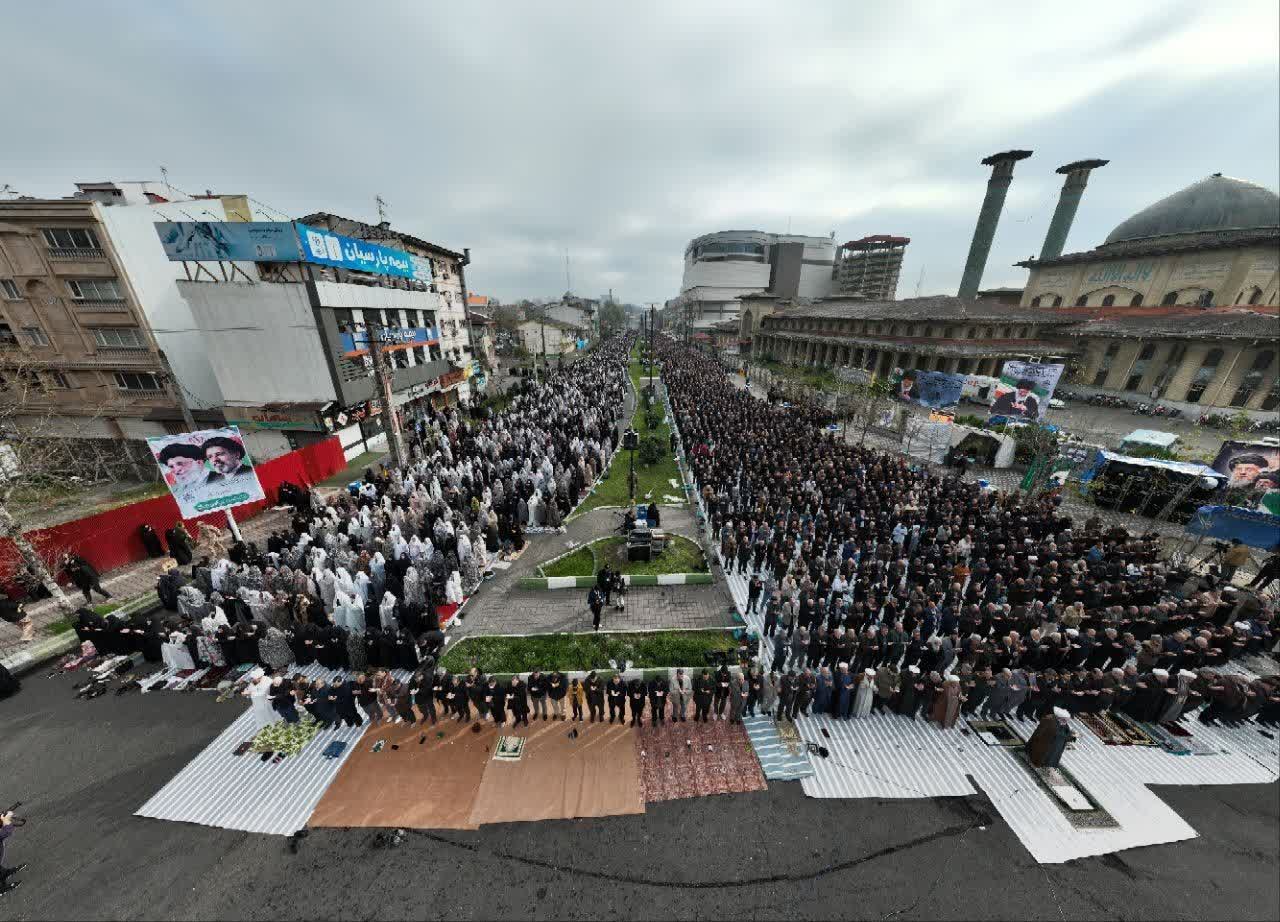 حضور مردم در صحنه‌ها جهاد با دشمن است