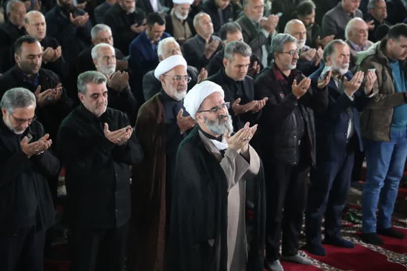 جشن بندگی در سایه ایستادگی