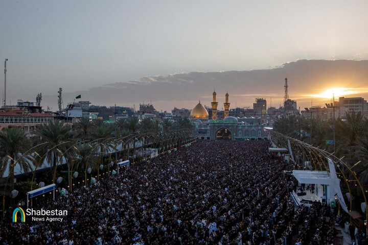 خطیب کربلا در نماز عید: جنگ علیه ایران و لبنان ظالمانه است/ پیروزی الهی حتمی است