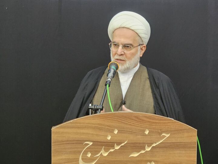 ملت ایران با ایمان و استقامت از دشواری‌ها عبور می‌کند
