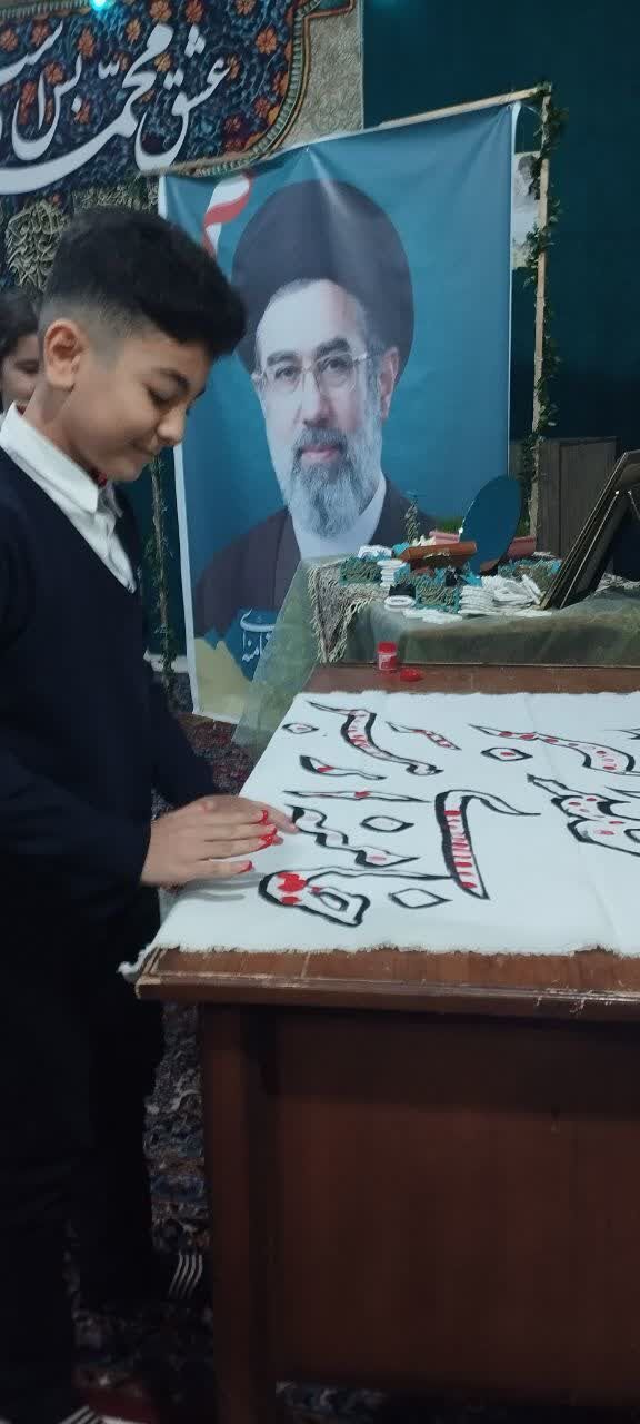 عطر قرآن و پیمان با رهبری؛ اختتامیه جزءخوانی در مسجد امام علی(ع) با حضور اعضای کانون شهید نبیری