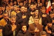 اجتماع پرشور و شبانه مردم کوهدشت با پرچم‌های برافراشته ایران