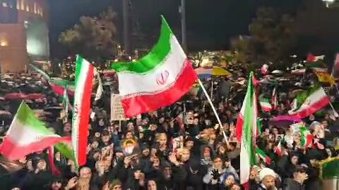 تجدید میثاق با رهبری و فریاد خونخواهی شهدای جنگ رمضان