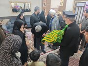 حضور خدام رضوی در منازل شهدای دانش‌آموز و مصدومان دبستان شجره طیبه میناب