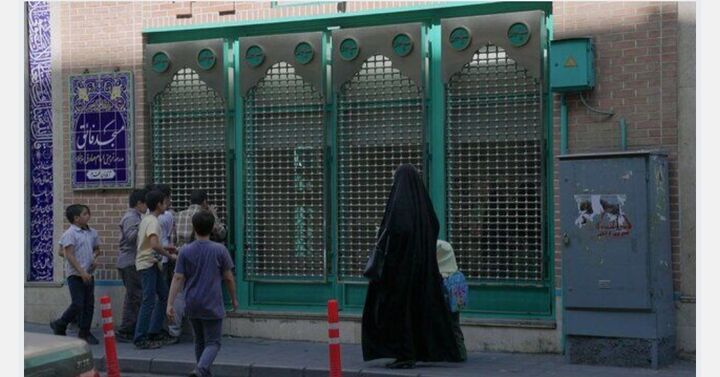 مسجد در سالی که گذشت؛ از سوختن در آتش اغتشاشات تا محور تجمعات مردمی در جنگ رمضان
