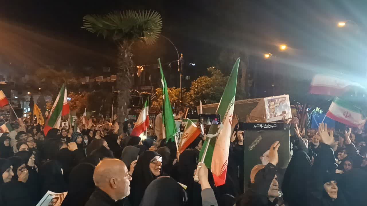 بدرقه پیکر پاسدار نقیبی نیرسی در میان آه و اندوه مردم نوشهر