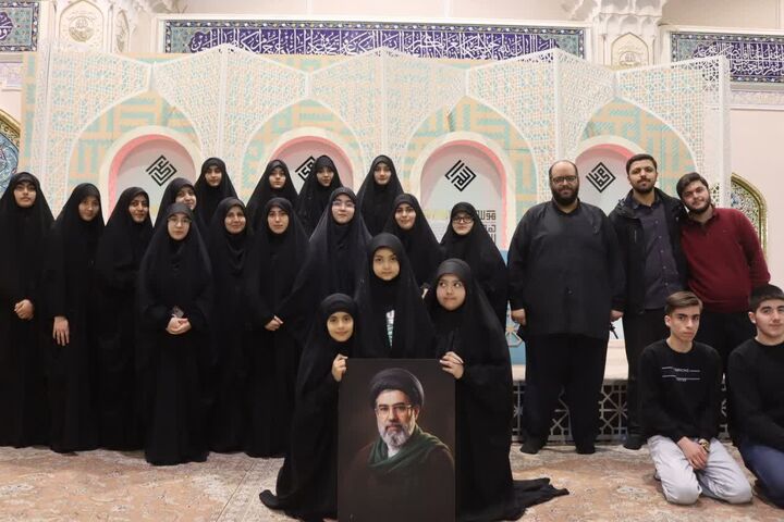 بیعت اعضای کانون فرهنگی هنری مشفقین با رهبر معظم انقلاب