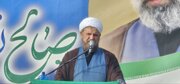 دشمن در باتلاق جنگ فرو رفته است