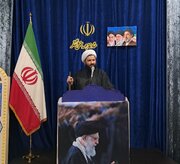 قهرمانان واقعی شهدا هستند