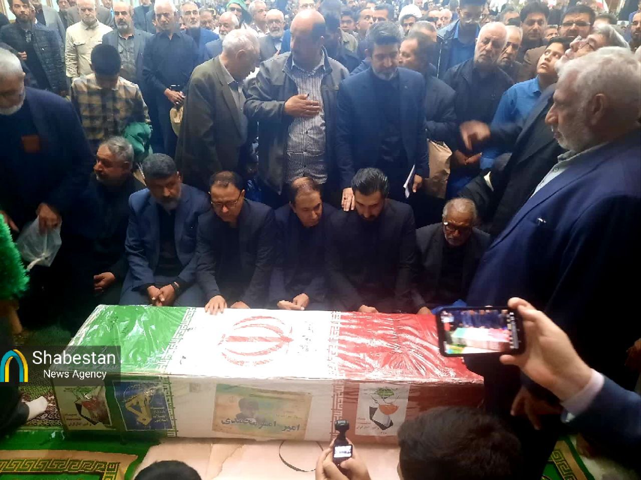 سنگ تمام کرمانی‌ها در بدرقه شهید امیرمحمدی تا آغوش بهشت ثاراللهیان