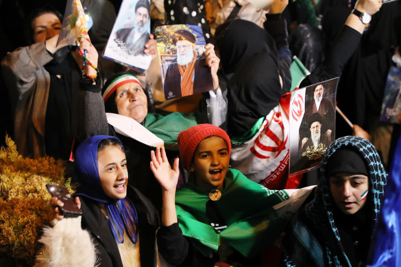 خیابان جمهوری اسلامی، سنگر انسجام ملی، کانون اقتدار تمدنی و پشتیبانی از رزمندگان اسلام