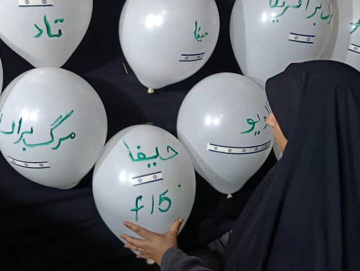 بچه‌های مسجد با زبان هنر راوی تبیین جنایات صهیونی آمریکایی شده‌اند