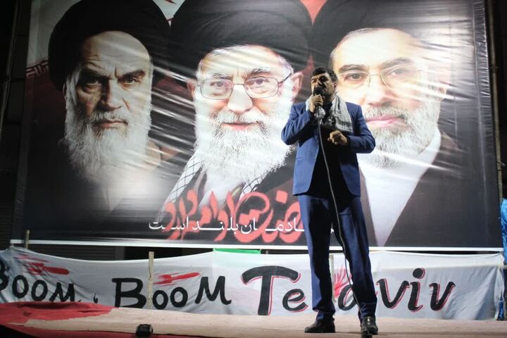 حضور مردم پشتوانه اقتدار ملی است