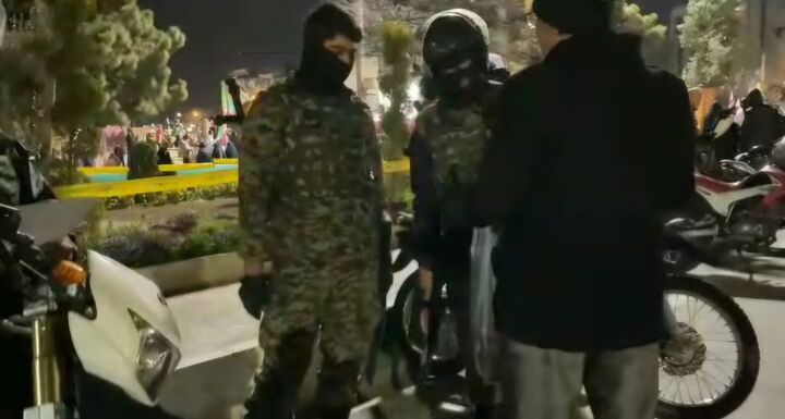 همبستگی و تقدیر کانون فرهنگی هنری شهید احمد کاظمی از مدافعان وطن