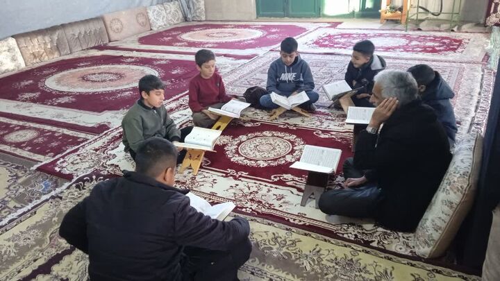از محراب مسجد تا نوای تواشیح؛ نوجوانان وردنجان با عطر قرآن گرد هم آمدند