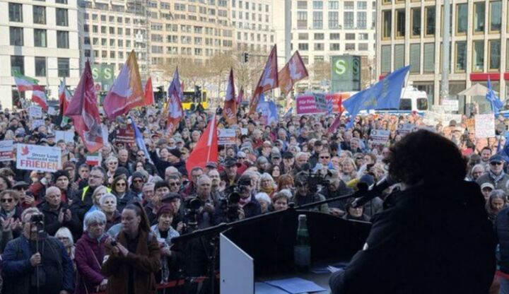 تظاهرات گسترده مردم آلمان علیه ترامپ