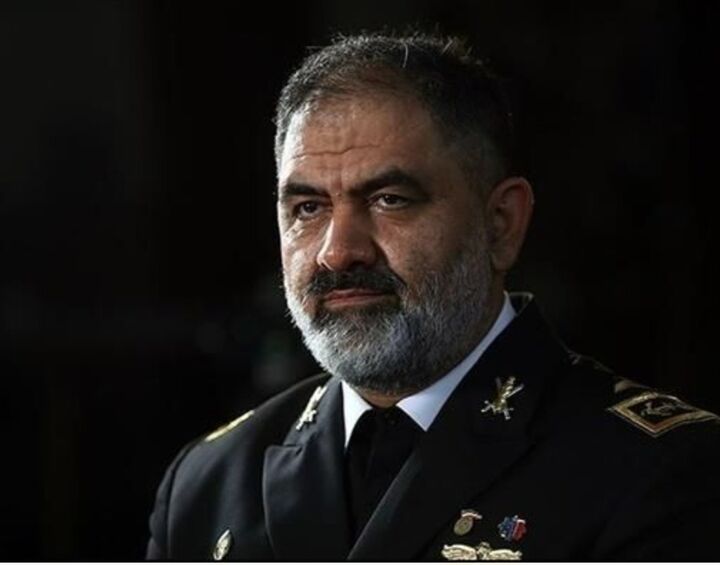 هشدار فرمانده نیروی دریایی ارتش به آمریکایی‌ها