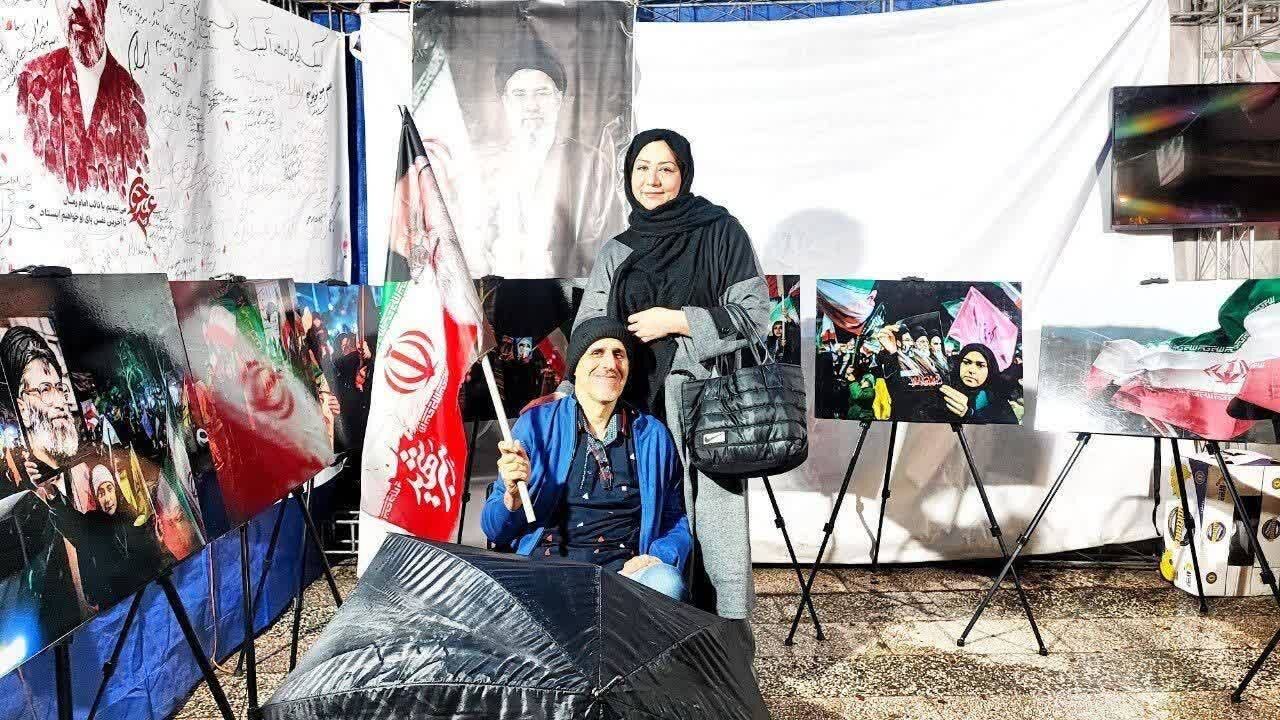 دوست کودکی رهبرانقلاب در اجتماع مردمی مشهد: با آقاسیدمجتبی کُشتی گرفتم!