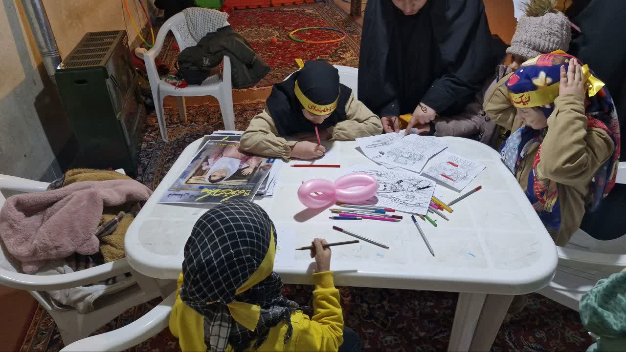 مسجد صفی ملایر؛ پایگاه فعال فرهنگی برای کودکان و پناه امن خانوادهها در شبهای اقتدار