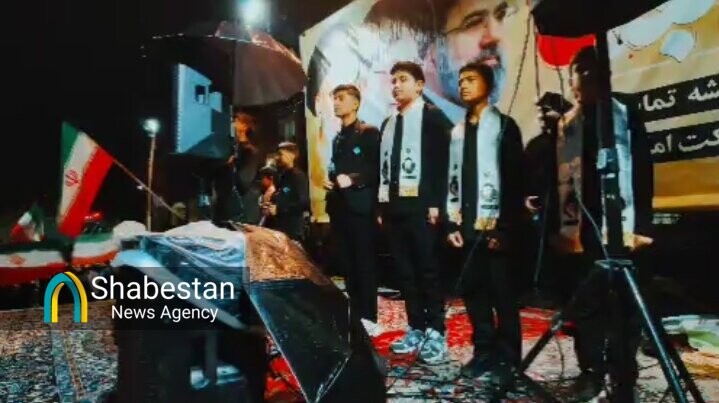 اجرای نماهنگ حماسی "در روح و جان من" توسط گروه سرود کانون فرهنگی قائمیه مشهد