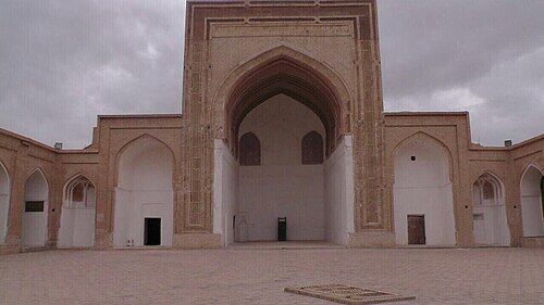 فردوس؛ سرزمین یاقوت‌های سرخ و تاریخ کهن