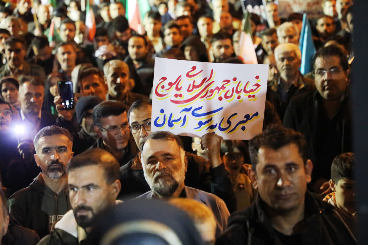 حضور اعضای کانون های مساجد، جلوه زیبایی از حس وطن دوستی و دفاع از آرمان های انقلاب اسلامی است