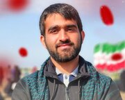 چشم‌های خیس بچه‌های مسجد؛ وداع با رفیق شهید