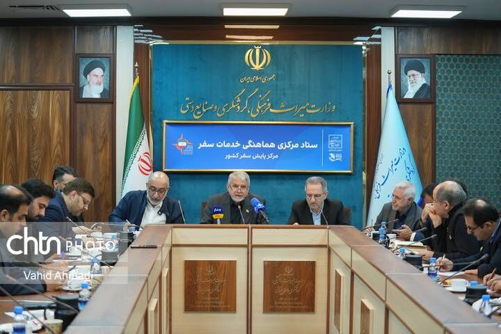 رمز پیروزی در جنگ آمریکایی-صهیونی علیه ایران، همدلی ملت، اقتدار نیروهای مسلح و کارآمدی دولت است