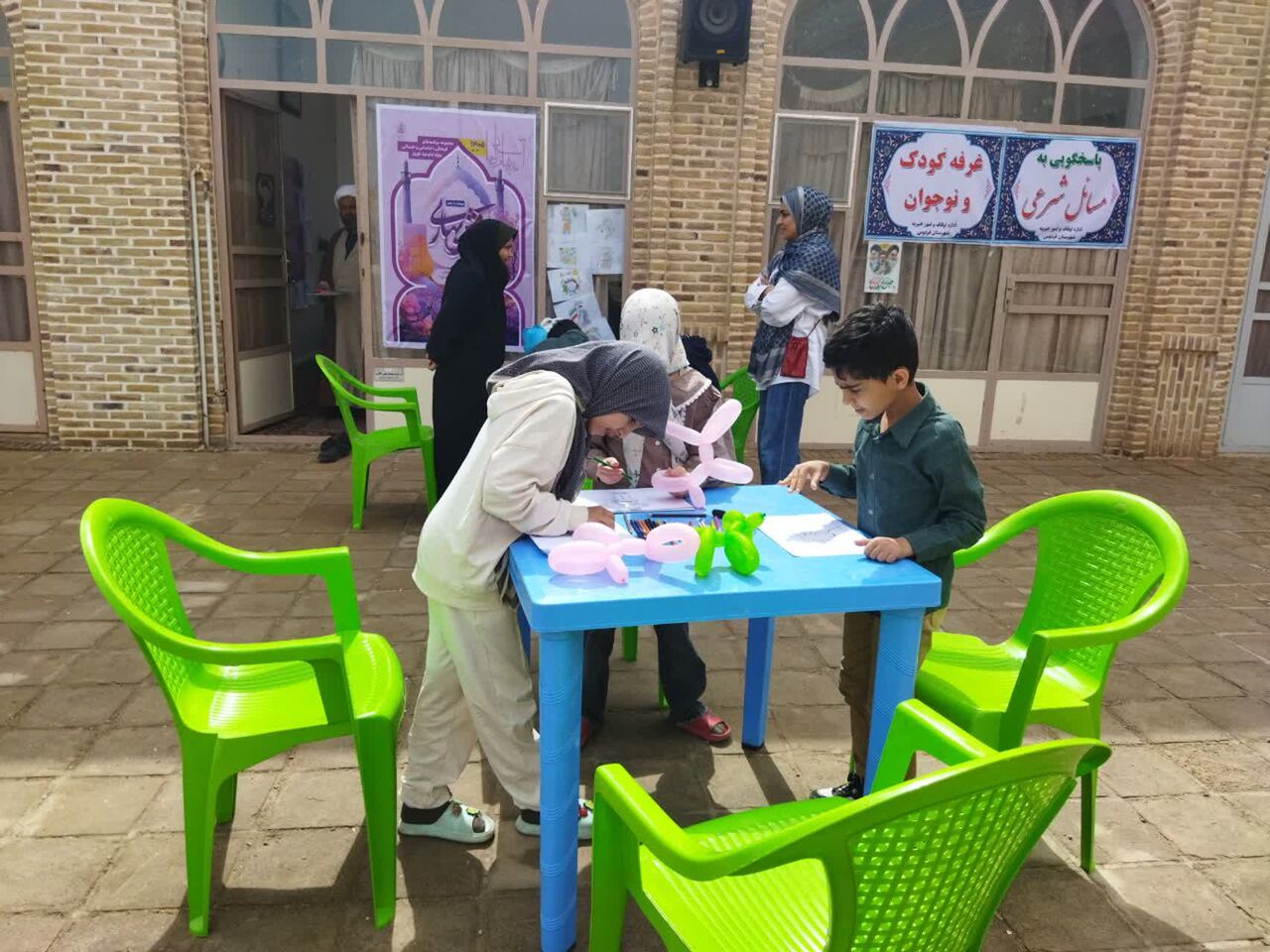آستان امامزادگان فردوس؛ پناهگاه آرامش زائران حرم امن رضوی